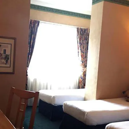 Berjaya Eden Park London Hotel Esterno foto