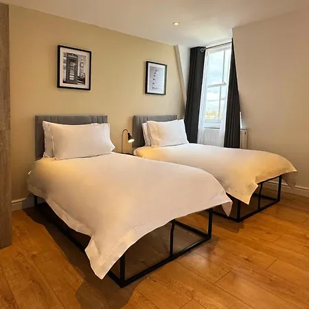 Berjaya Eden Park London Hotel Esterno foto