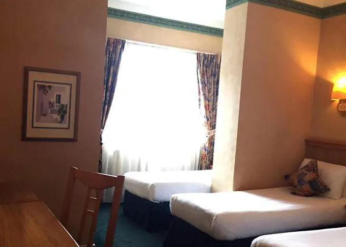 Berjaya Eden Park London Hotel